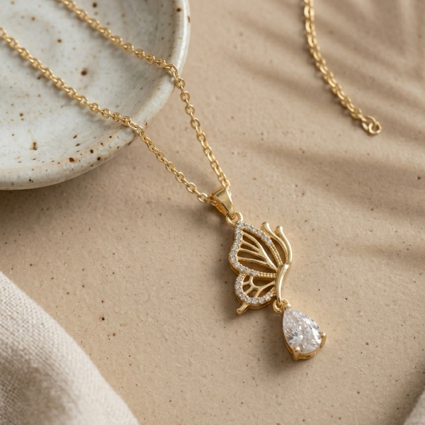 Coral Bloom Statement Necklace (Anti-Tarnish)
