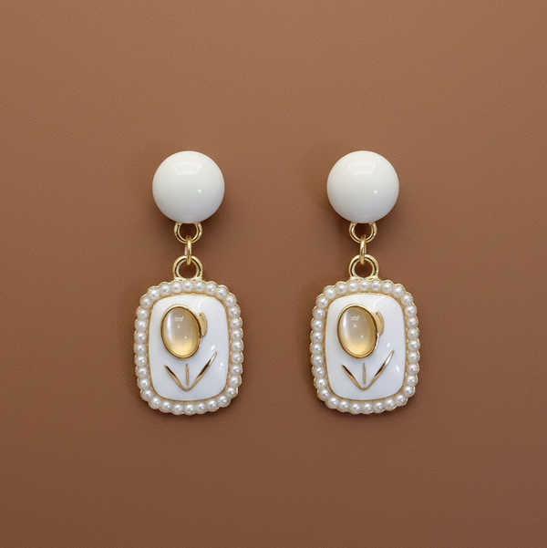 Pearl Bloom Drop Earrings (Anti Tarnish)