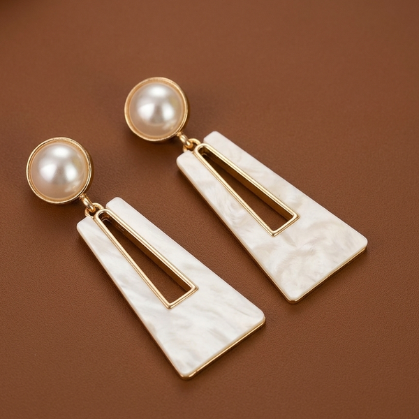 Ivory Pearl Luxe Drop Earrings (Anti-Tarnish)