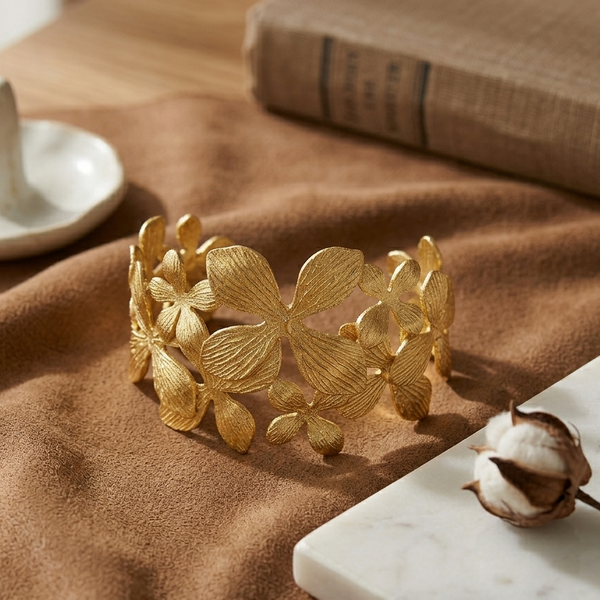 Twist Open Cuff Bracelet (Anti-Tarnish)