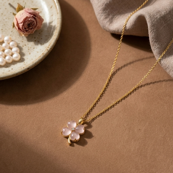 Blush Clover Charm Pendant (Anti-Tarnish)