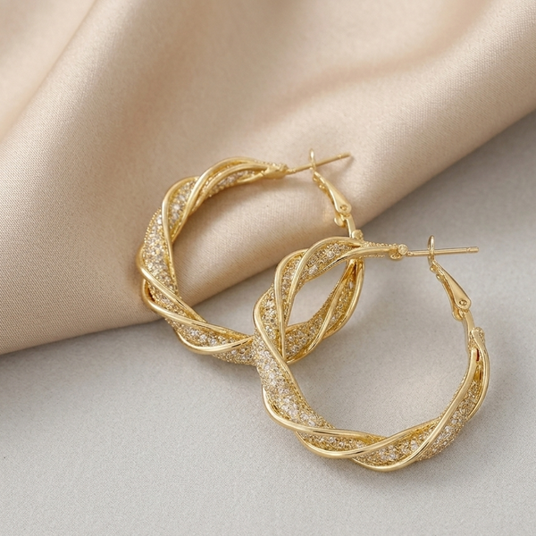 Twisted Elegance Hoop Earrings (Anti-Tarnish)
