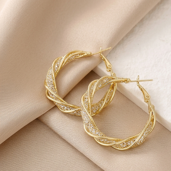 Twisted Elegance Hoop Earrings (Anti-Tarnish)