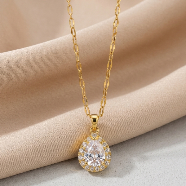 Royal Teardrop Halo Pendant (Anti-Tarnish)