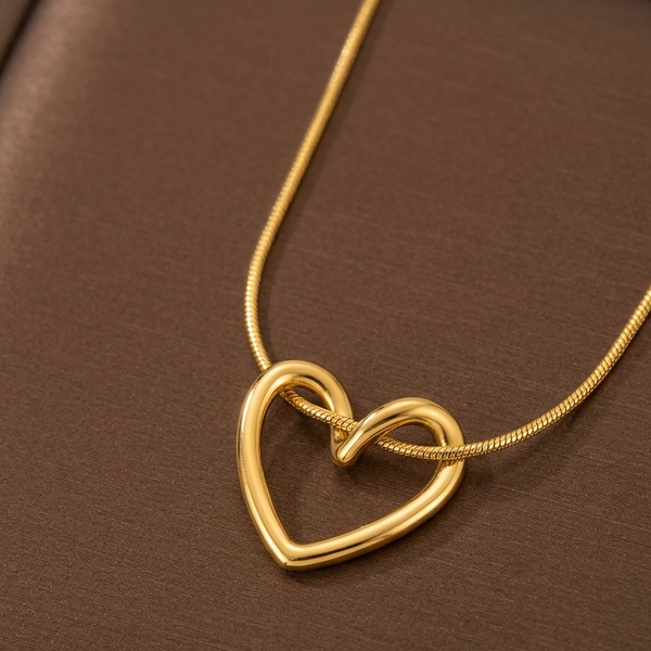 Gold Open Heart Pendant Necklace (Anti-Tarnish)