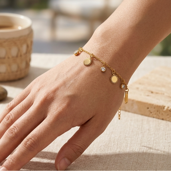 Solar Glow Charm Bracelet (Anti-Tarnish)