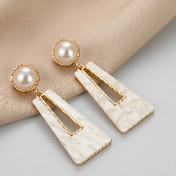 Ivory Pearl Luxe Drop Earrings (Anti-Tarnish)