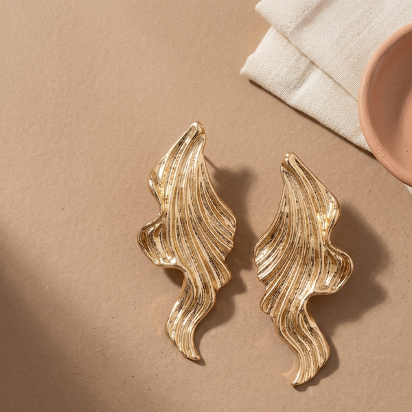 Golden Drift Sculpt Statement Earrings (Anti-Tarnish)