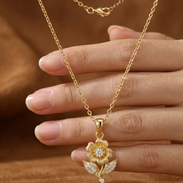 Golden Petal Spark Pendant Necklace (Anti-Tarnish)