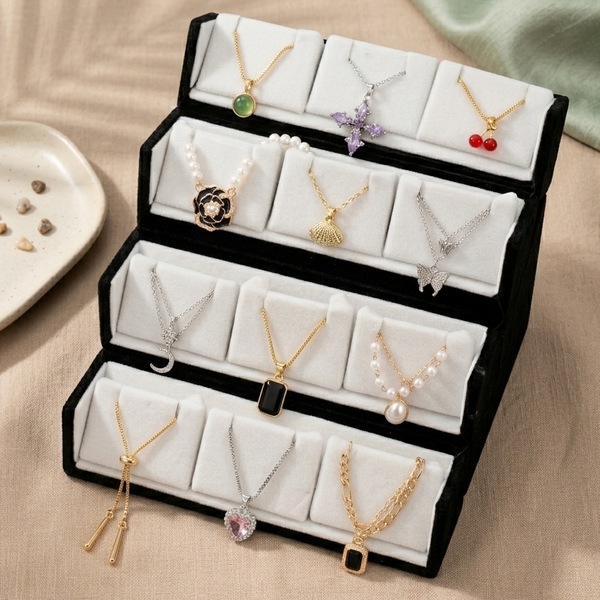 Elegant Charm Pendant Necklace Set (Anti Tarnish)