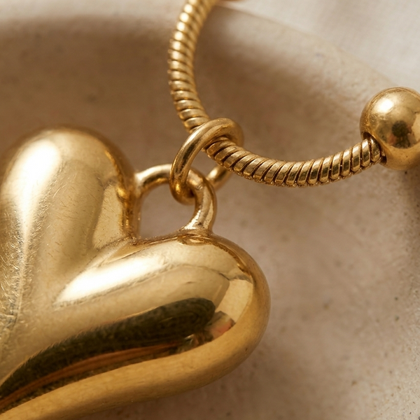 Golden Heart Charm Slider Necklace (Anti-Tarnish)